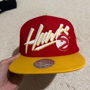 Mitchell & Ness Red and Yellow Hawks Hat